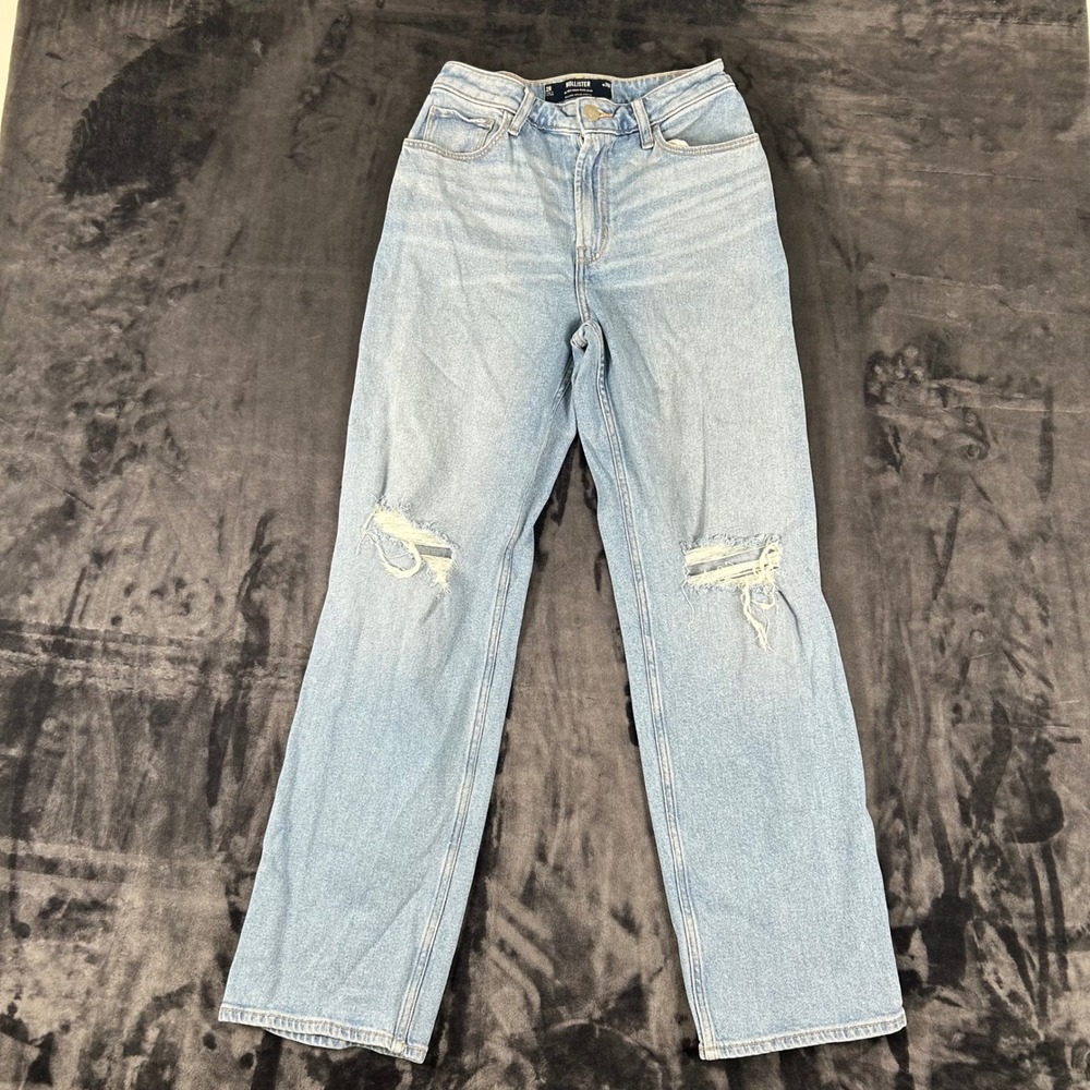Hollister Ultra High-Rise Dad Jeans Womens‎ 2R W26 Blue Distressed Vintage
